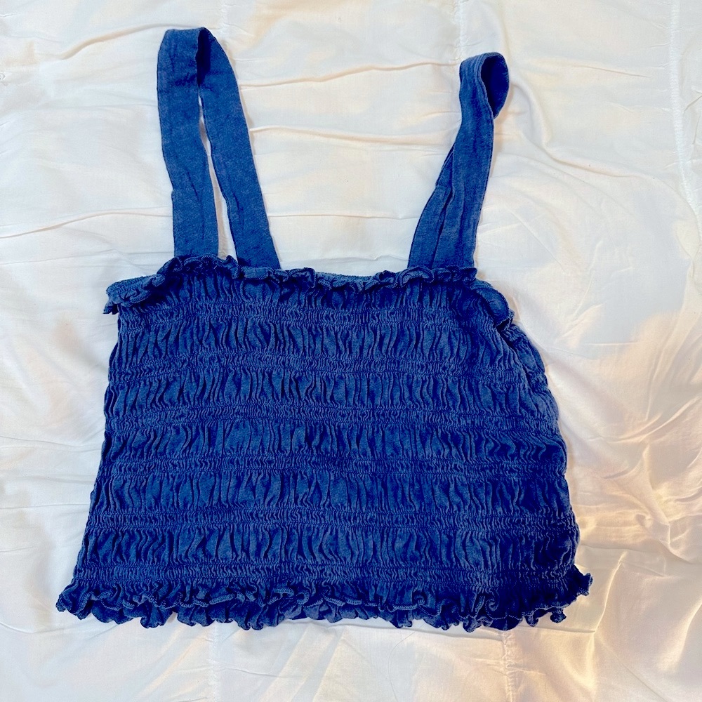 American Eagle Scrunchy Crop Top